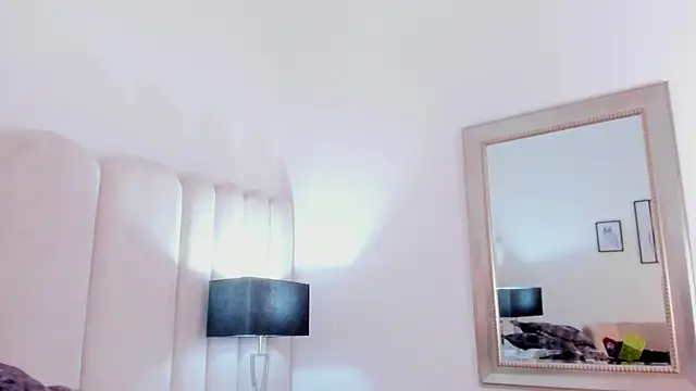 Snapshot of AnnyCherry_ chatting on 2, 12, 2024 AnnyCherry online show from 2, 12, 2024