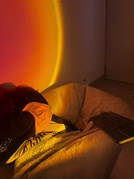 Snapshot of AnnyCherry_ chatting on 6, 1, 2025 AnnyCherry online show from 6, 1, 2025