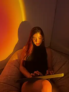 Snapshot of AnnyCherry_ chatting on 10, 1, 2025 AnnyCherry online show from 10, 1, 2025