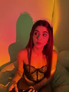 Snapshot of AnnyCherry_ chatting on 24, 1, 2025 AnnyCherry online show from 24, 1, 2025