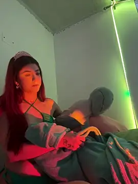 Snapshot of AnnyCherry_ chatting on 1, 2, 2025 AnnyCherry online show from 1, 2, 2025