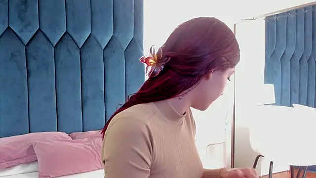 Snapshot of AnnyCherry_ chatting on 21, 3, 2025 AnnyCherry online show from 21, 3, 2025