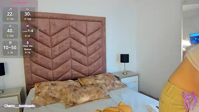 Snapshot of AnnyCherry_ chatting on 17, 9, 2025 AnnyCherry online show from 17, 9, 2025