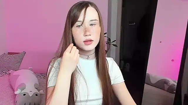 Stella Sunny online show from 8, 11, 2025