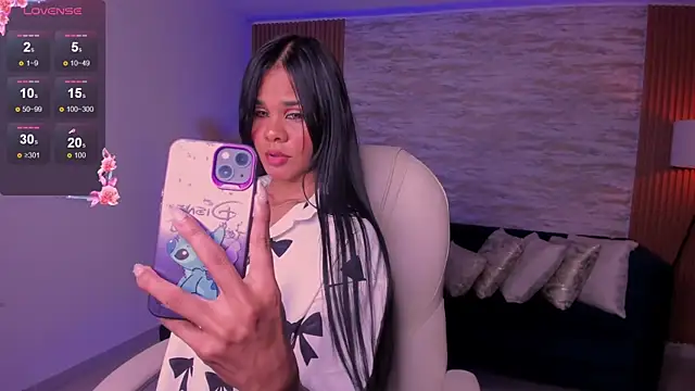 anniie smith online show from 23, 12, 2025