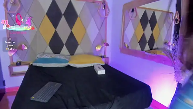 SamanthaFerrer  online show from 28, 7, 2026