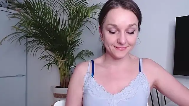 AliciaDesire online show from 12, 2, 2025