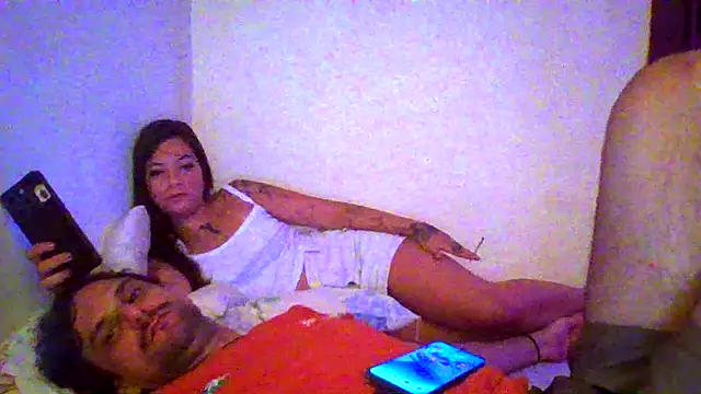 couplemilk online show from 21, 4, 2026