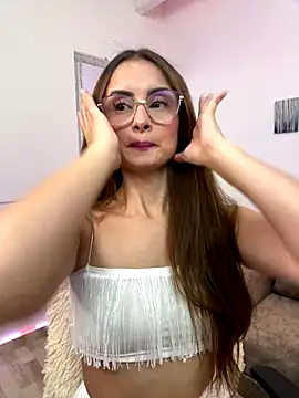 MiaaLoren online show from 11, 11, 2025