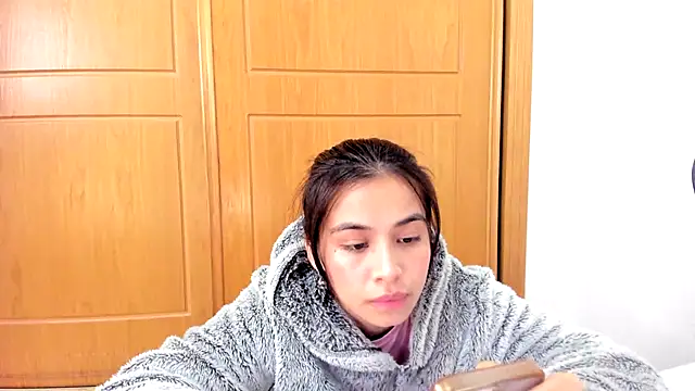 Adriennesexxx online show from 21, 2, 2025