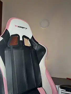 Adriennesexxx online show from 7, 3, 2026