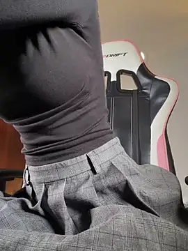 Adriennesexxx online show from 10, 3, 2026