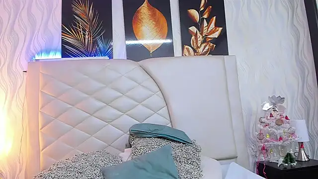 Amberr Greyy online show from 11, 12, 2024