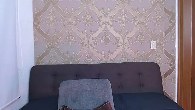 Snapshot of ling_ling24 chatting on 10, 1, 2025 ling ling24 online show from 10, 1, 2025