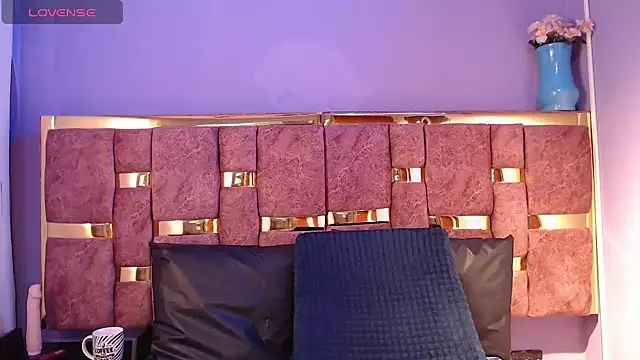 Snapshot of ling_ling24 chatting on 12, 2, 2025 ling ling24 online show from 12, 2, 2025