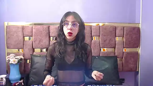 Snapshot of ling_ling24 chatting on 19, 2, 2025 ling ling24 online show from 19, 2, 2025