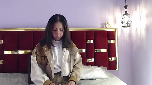 Snapshot of ling_ling24 chatting on 11, 10, 2025 ling ling24 online show from 11, 10, 2025