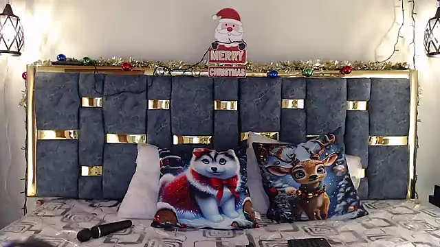 Snapshot of ling_ling24 chatting on 4, 12, 2025 ling ling24 online show from 4, 12, 2025