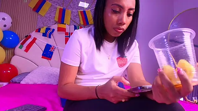 nata luna online show from 24, 6, 2026