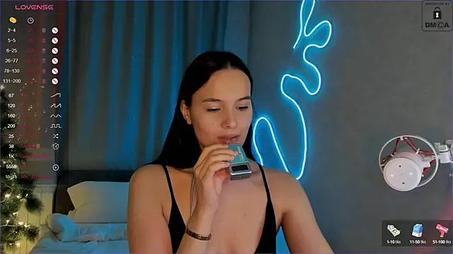  Sweetie  online show from 25, 12, 2024