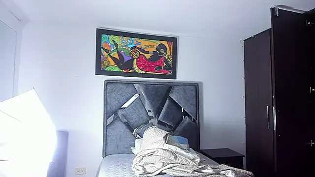 Vahiolet smith online show from 8, 11, 2025