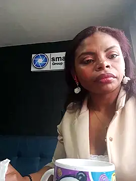 Snapshot of Lizeth_rey1 chatting on 8, 1, 2025 Lizeth rey1 online show from 8, 1, 2025