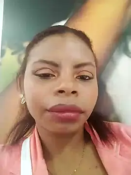 Snapshot of Lizeth_rey1 chatting on 10, 1, 2025 Lizeth rey1 online show from 10, 1, 2025