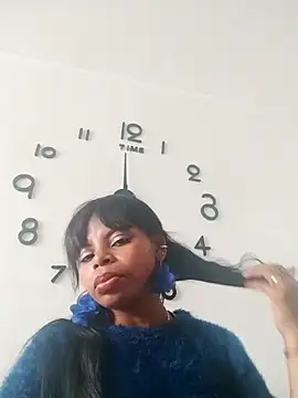 Snapshot of Lizeth_rey1 chatting on 2, 3, 2025 Lizeth rey1 online show from 2, 3, 2025