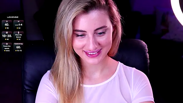 Naughty-Kitty1 online show from 6, 11, 2025