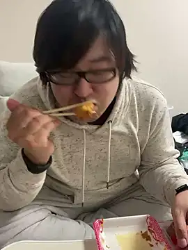 yuuki198912 online show from 13, 1, 2026