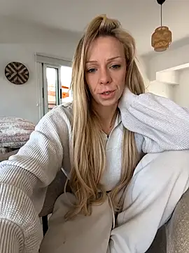 Lexa xoxo online show from 8, 4, 2026