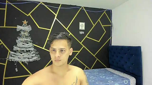 Snapshot of JANER_03 chatting on 5, 1, 2025 JANER 03 online show from 5, 1, 2025