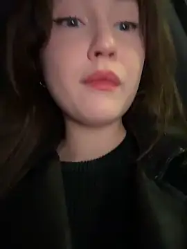 Peachy Dream online show from 22, 11, 2025