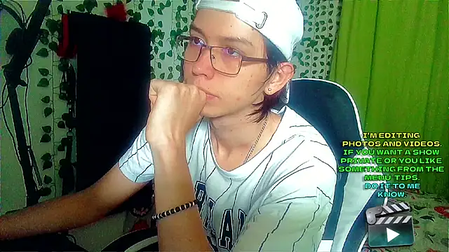 Andy gray online show from 14, 10, 2025