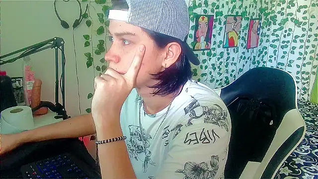Snapshot of Andy_gray chatting on 20, 6, 2026 Andy gray online show from 20, 6, 2026