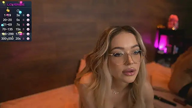 KylieJoyce online show from 25, 1, 2025