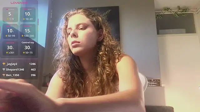 Snapshot of AyreenMoore chatting on 8, 7, 2026 AyreenMoore online show from 8, 7, 2026