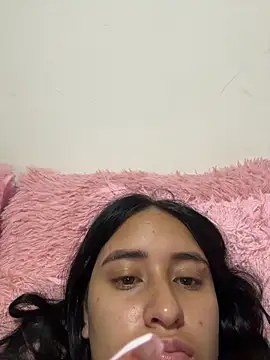 Tinylottie online show from 12, 4, 2026