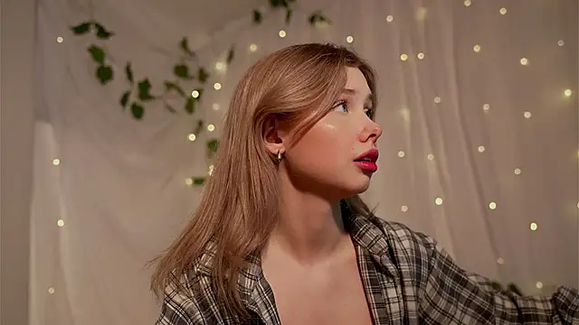 april blush online show from 8, 2, 2025