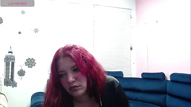 brithany smiith  online show from 28, 1, 2025