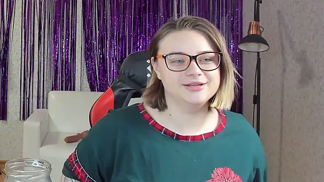 Seductive She Wolf online show from 9, 2, 2025