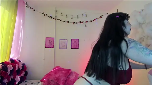 Snapshot of Jennie_Boobs_ chatting on 6, 12, 2024 Jennie Boobs online show from 6, 12, 2024