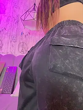 AbyThompson online show from 1, 3, 2026