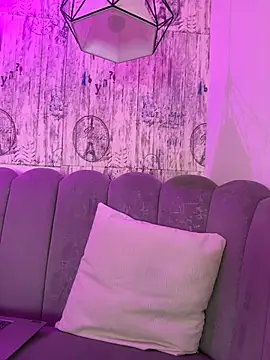 AbyThompson online show from 5, 3, 2026