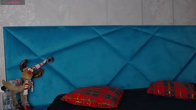 AlyseReuse online show from 13, 2, 2025