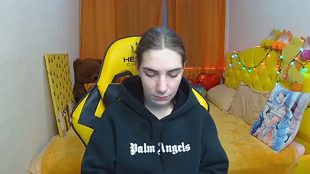 NikaStark  online show from 1, 3, 2025