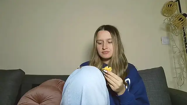 Submissive love online show from 15, 12, 2024