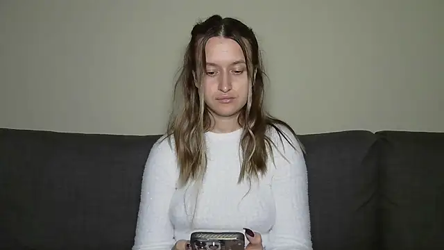 Submissive love online show from 9, 3, 2025