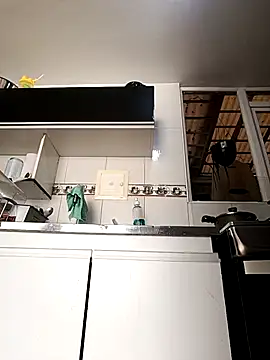 Bonny Klote online show from 2, 10, 2025