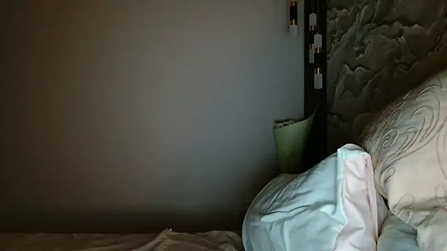  CattrinaVegas  online show from 22, 11, 2025